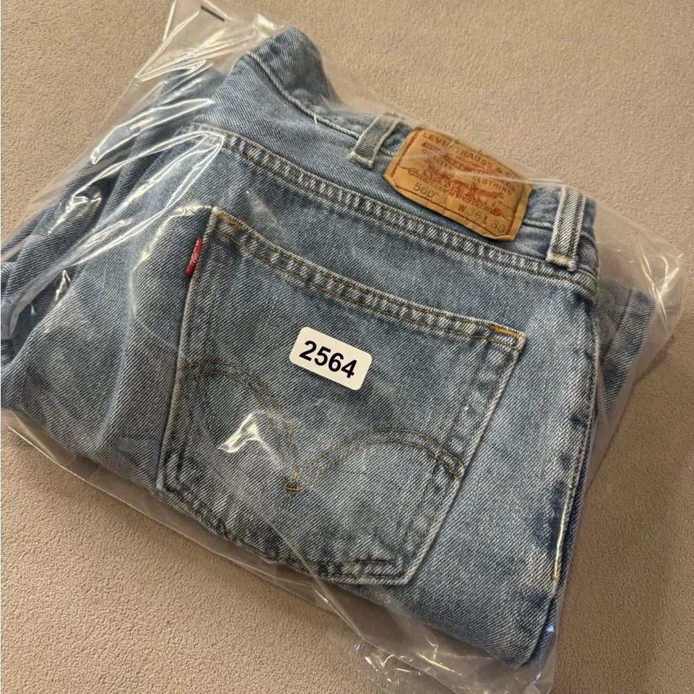 Vintage Levis 560 Comfort Fit Jeans 36x30 Baggy Stonewash USA 90’s